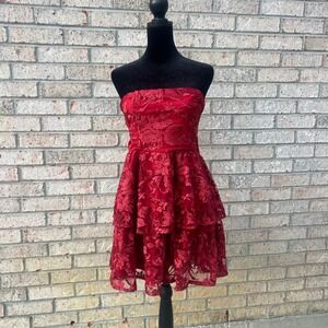 Altar State Red Lace Strapless Tiered Ruffle Dress M